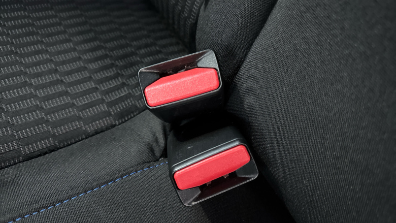 Peugeot 208 1.2 PureTech 82 Signature 5dr [Start Stop] Petrol Hatchback